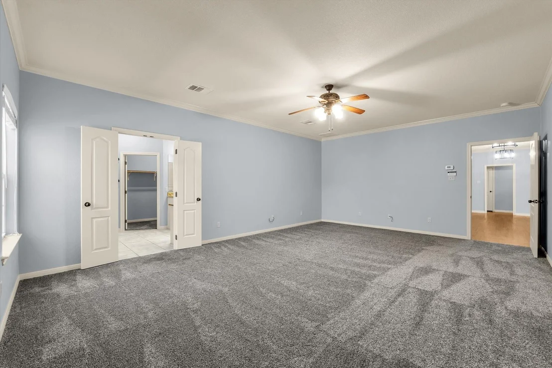 Photo of 32 North Shore Circle