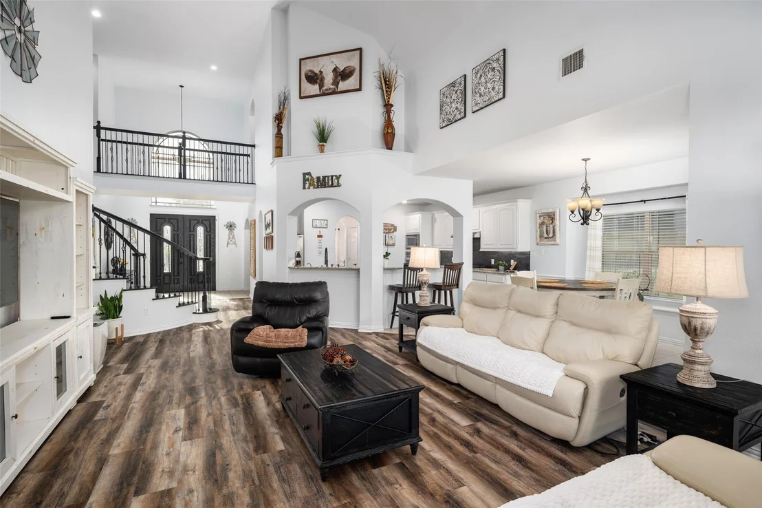 Photo of 145 Las Colinas Trail