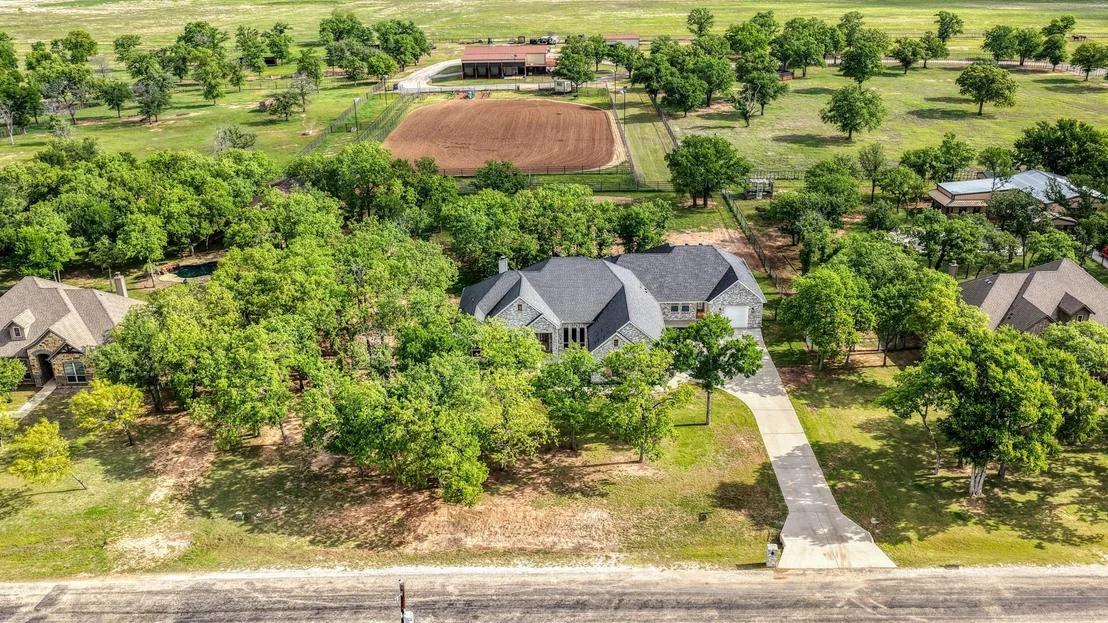 Photo of 115 Post Oak Way