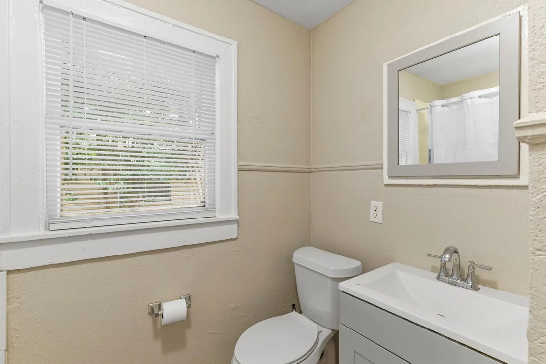 Photo of 3227 Spring Avenue