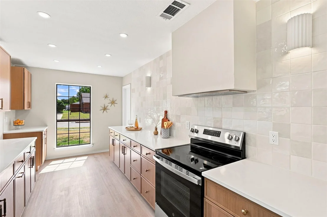 Photo of 7321 Burke Circle