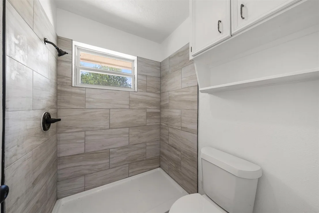 Photo of 229 Crockett Lane