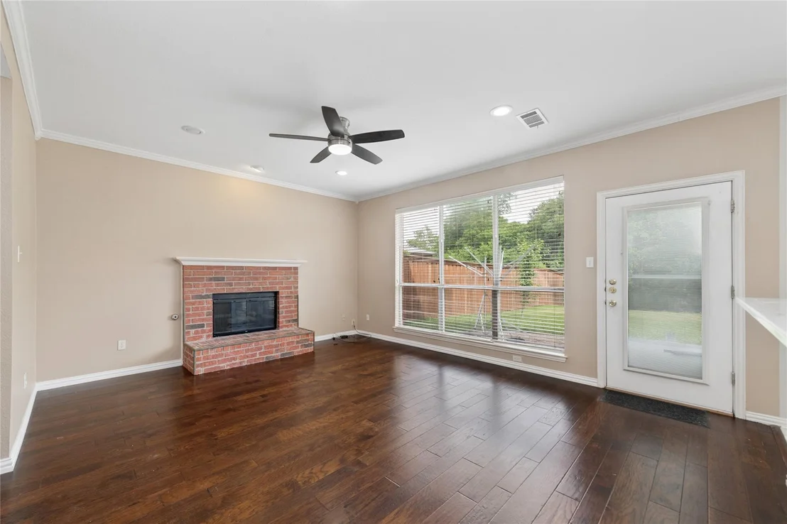 Photo of 937 Parker Drive