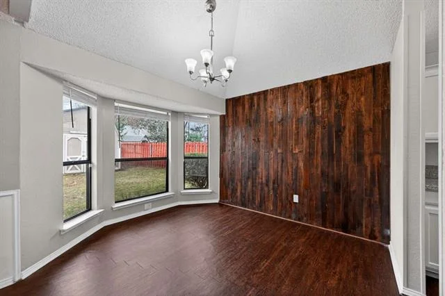 Photo of 7512 Boulder Circle