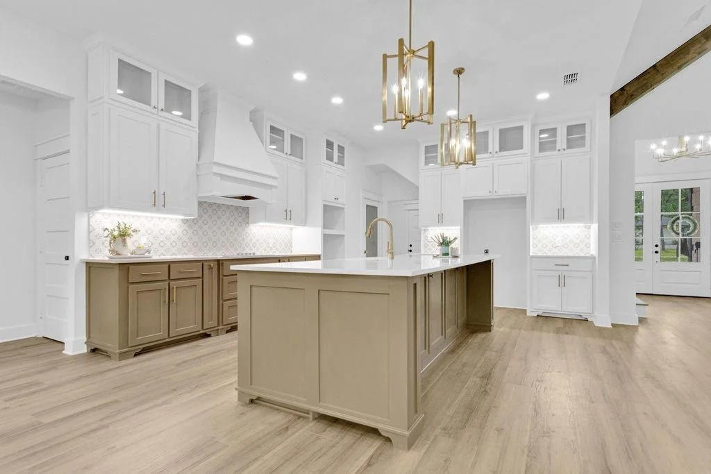Photo of 221 Brookside Drive