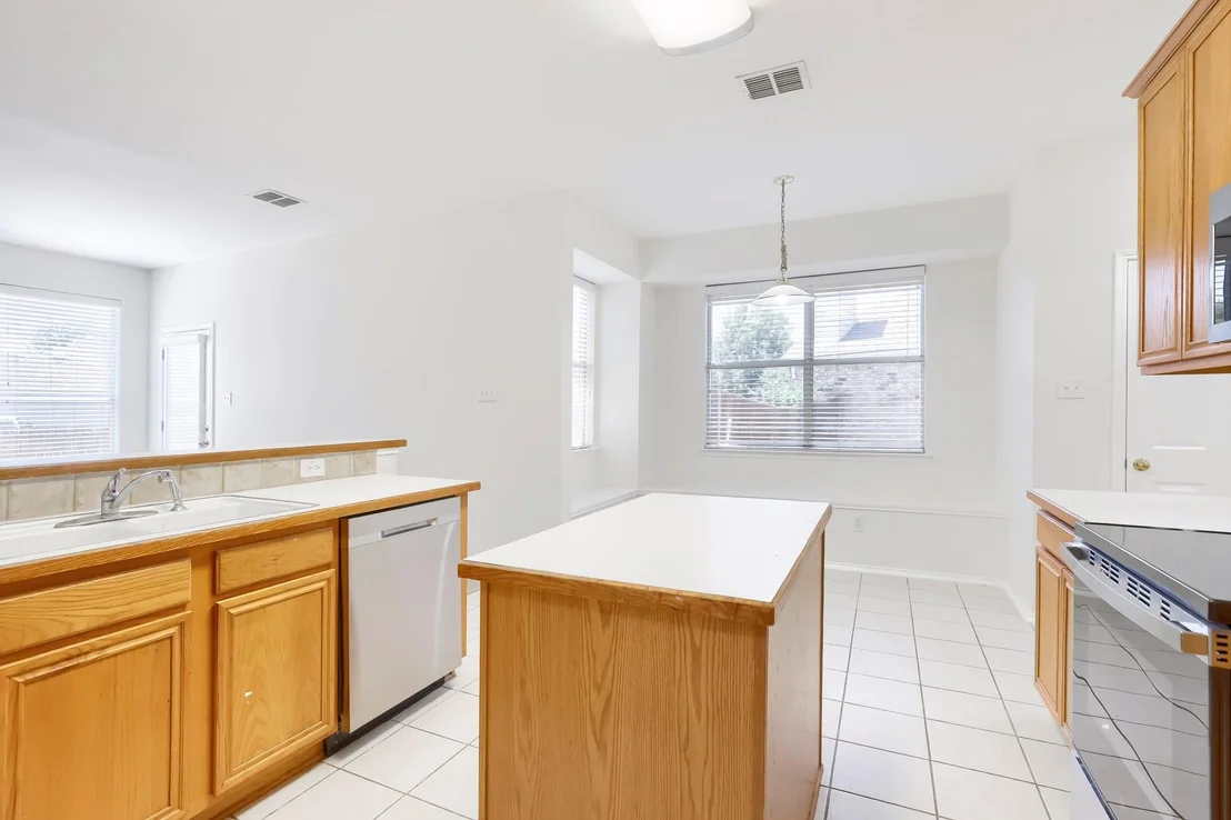Photo of 5905 Big Pine Drive