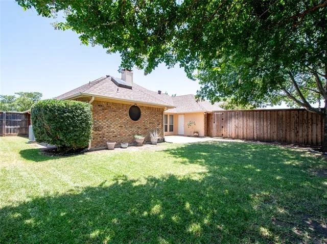 Photo of 903 Meadow Creek Drive