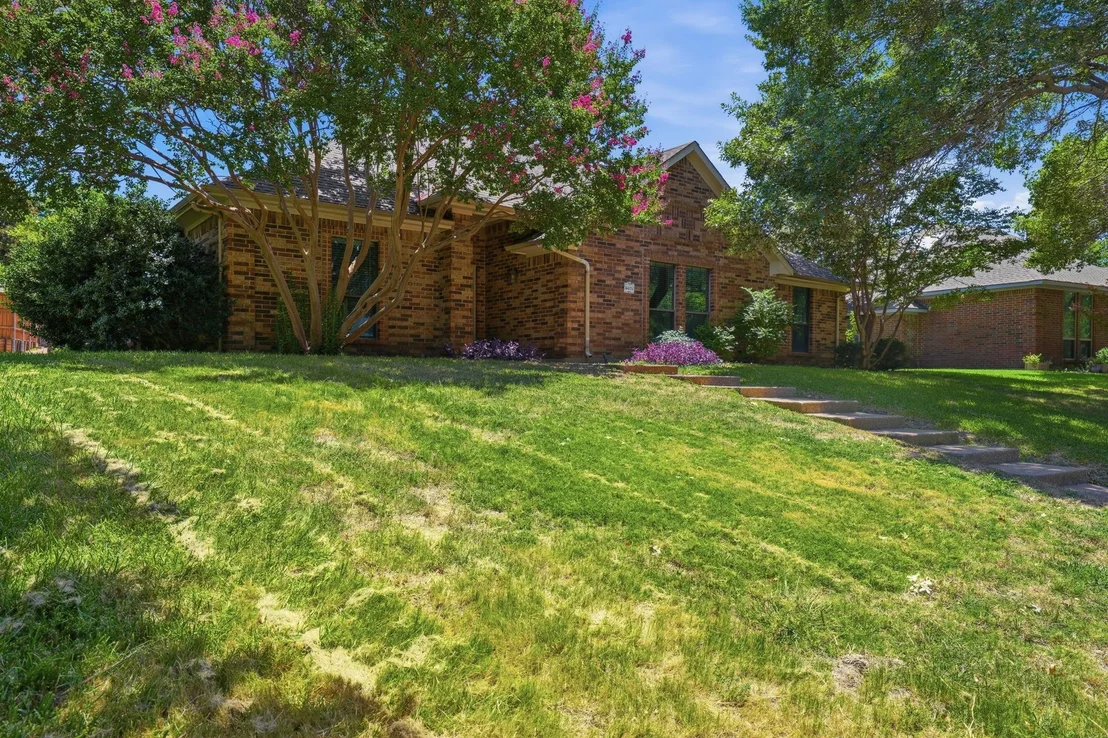 Photo of 4405 Bentley Drive