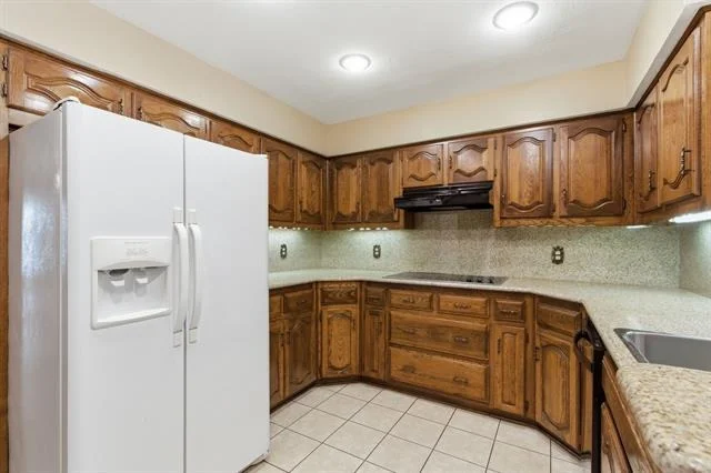 Photo of 1218 Stratford Drive