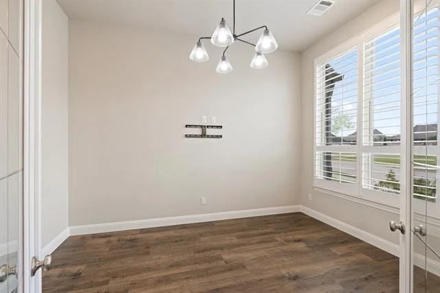 Photo of 1701 Deerwood Lane