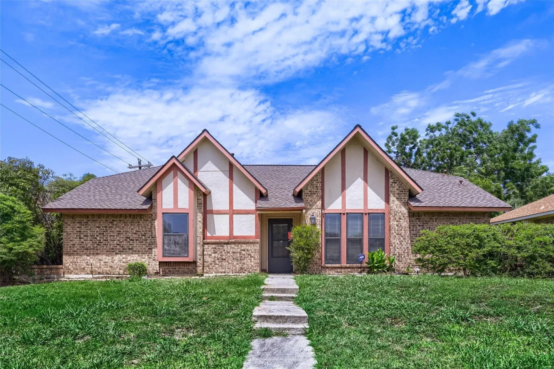 Photo of 1701 Paxton Drive
