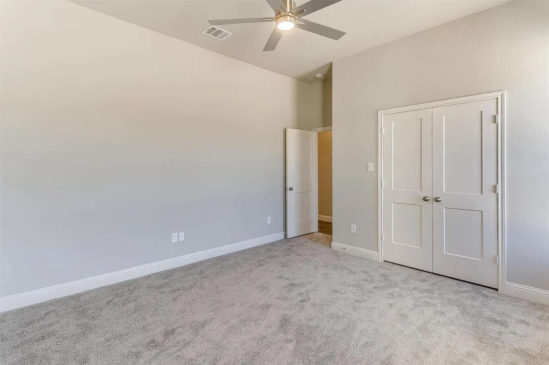 Photo of 1014 Gonzollas Road