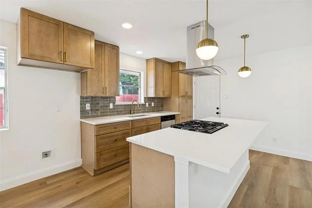 Photo of 437 Summit Drive