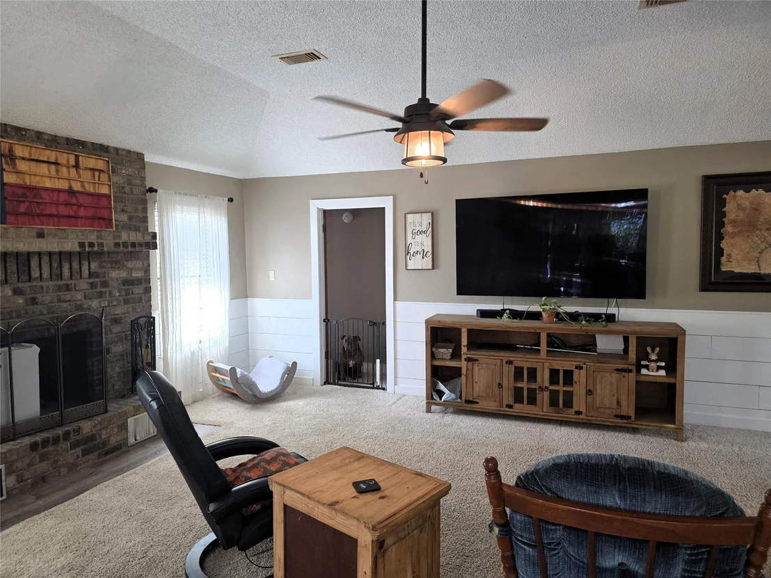 Photo of 114 Lcr 465