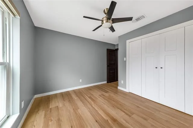 Photo of 9 Avenue Twenty