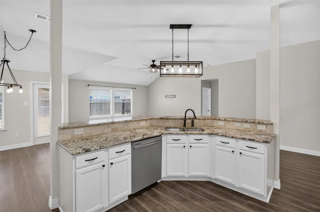 Photo of 9612 Linton Drive