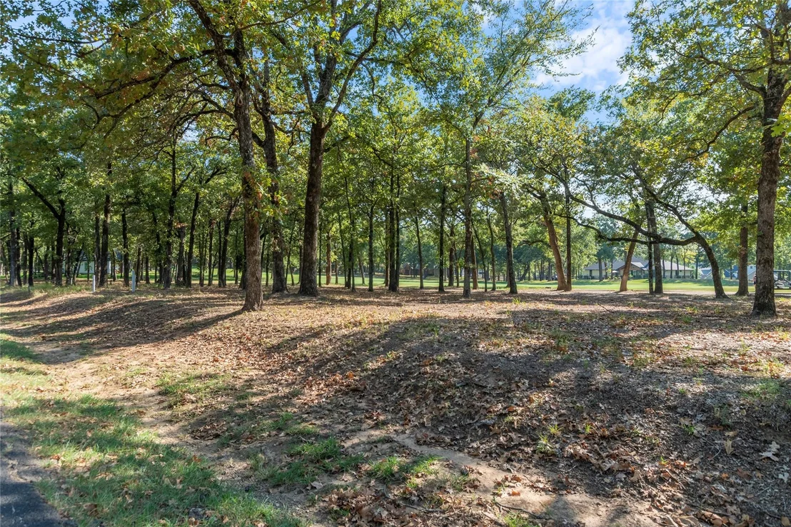 Photo of 223 Colonial Drive