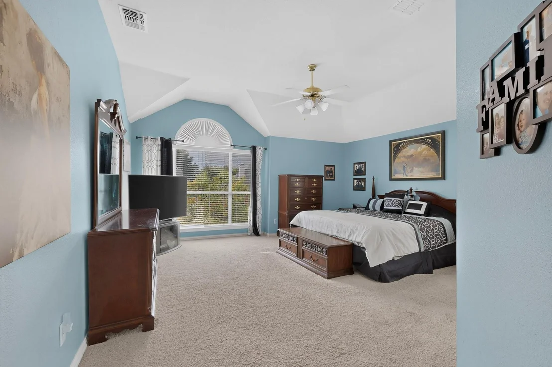 Photo of 9621 Plains Circle