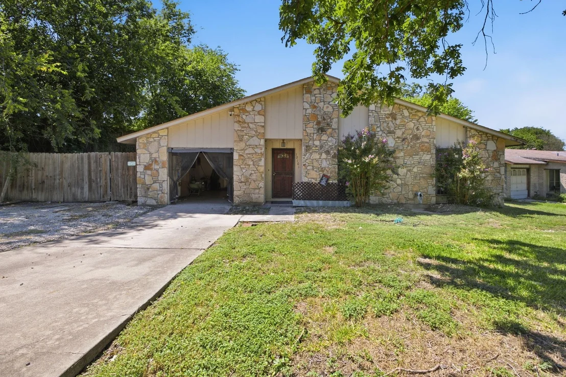 Photo of 12101 Wilderness Trail