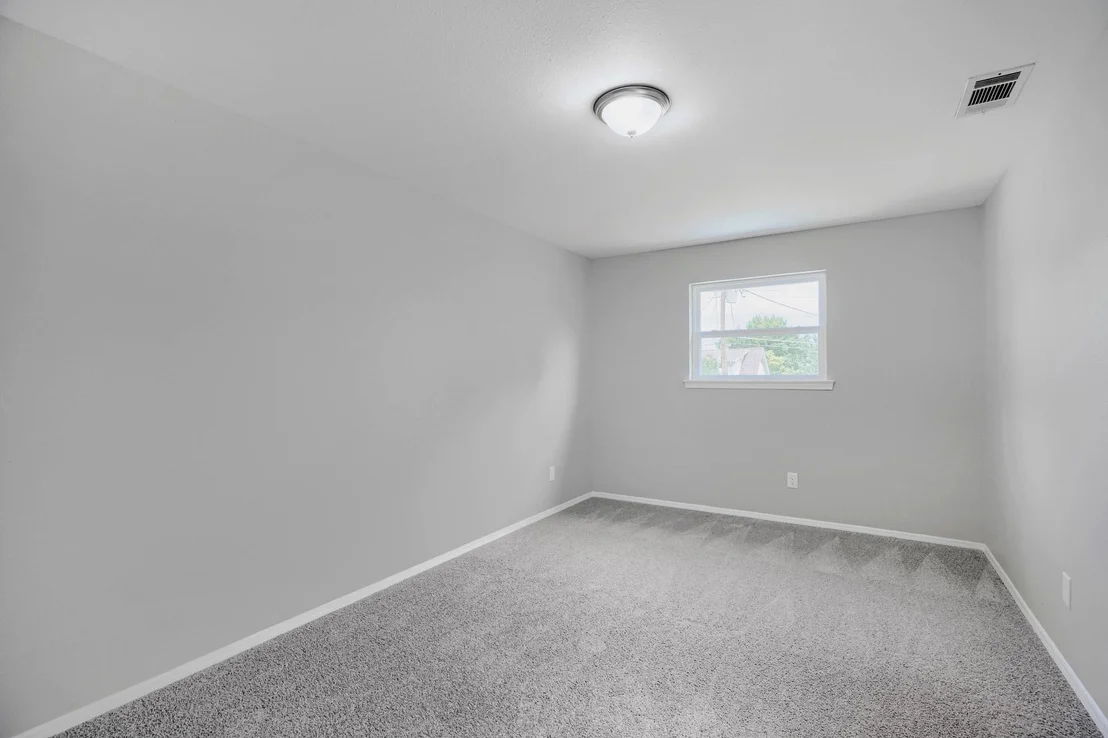Photo of 1414 Dumont Drive
