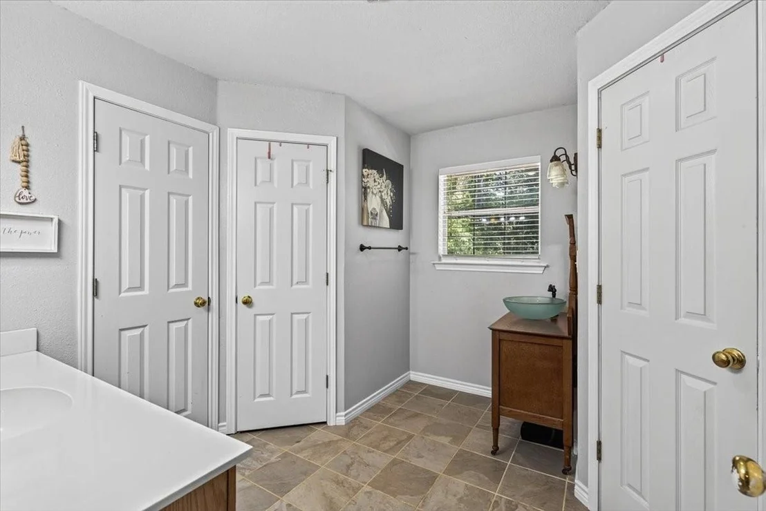 Photo of 530 Vz County Road 2915