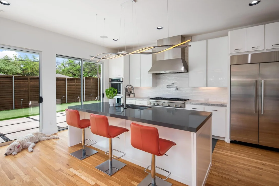 Photo of 5624 Williamstown Road