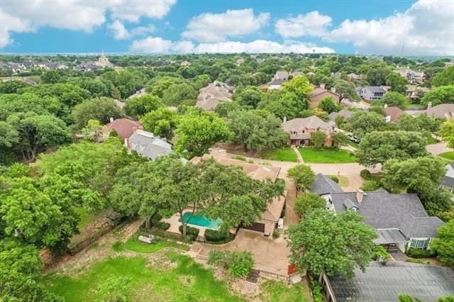 Photo of 128 Sceptre Drive
