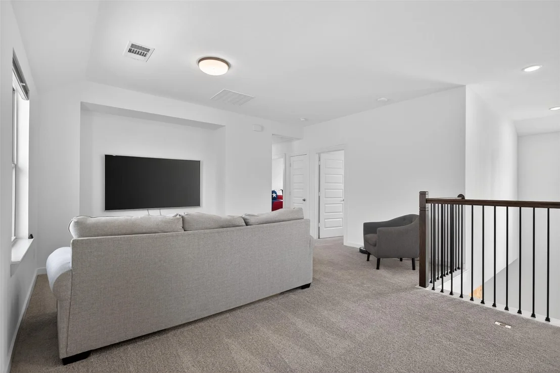 Photo of 629 Claverton Lane