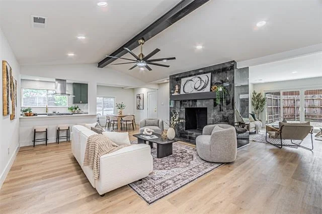 Photo of 2220 Greenvalley Drive