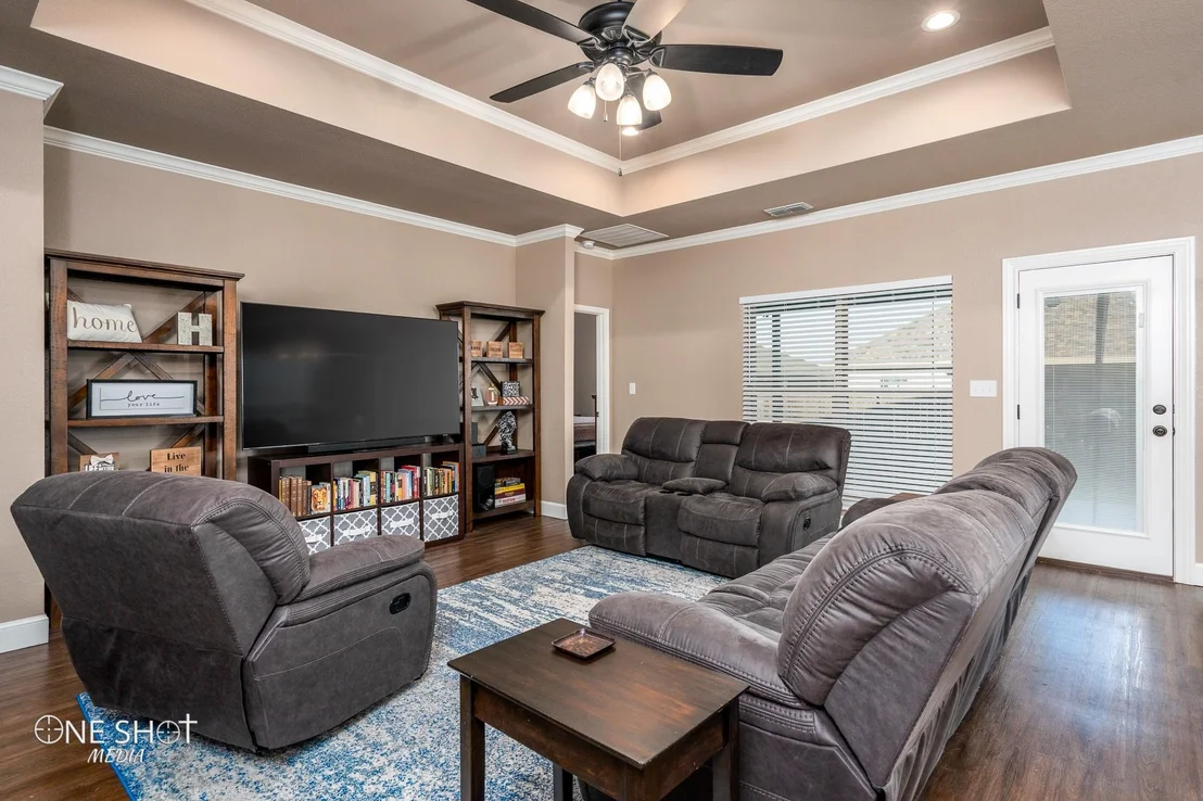 Photo of 3102 Oakley