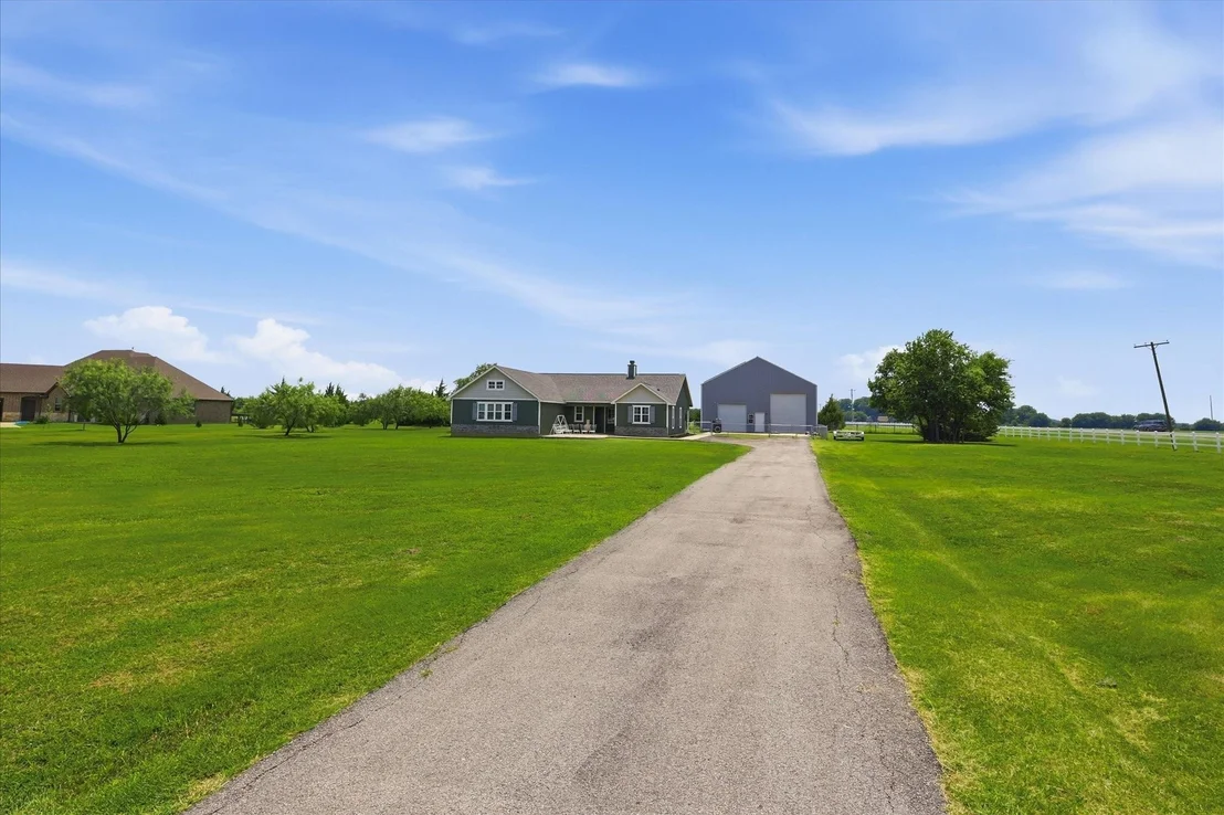Photo of 110 Highview Road