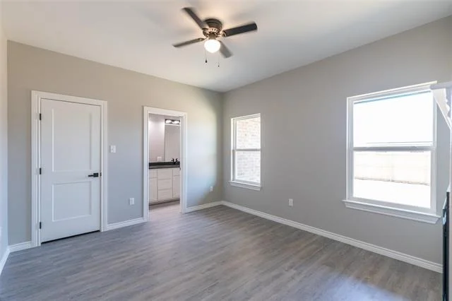 Photo of 7812 Freedom Crest Avenue