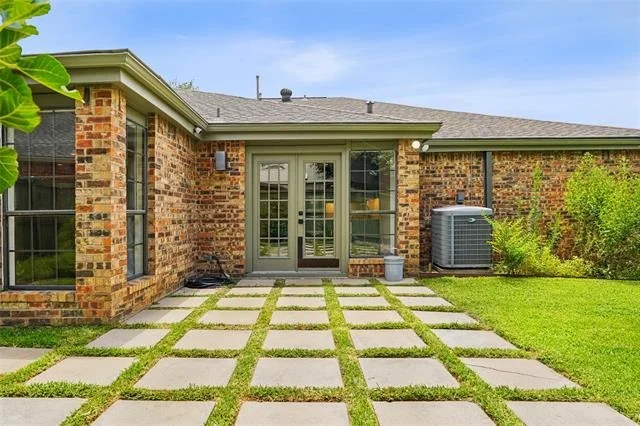 Photo of 14815 Surveyor Boulevard