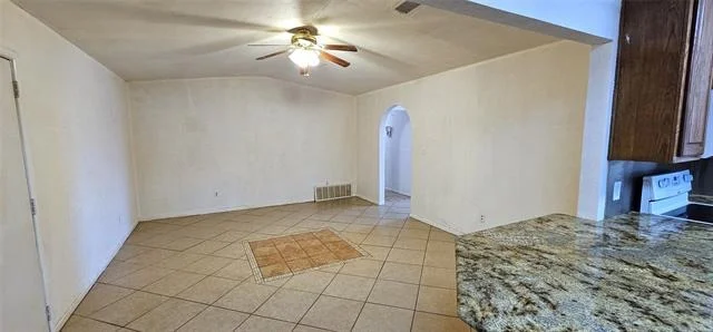 Photo of 9 Santa Fe Drive