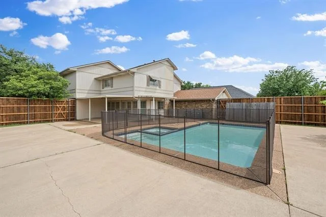 Photo of 900 Mount Vernon Drive