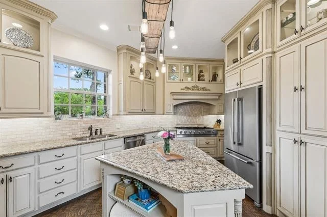 Photo of 1728 Biltmore Drive