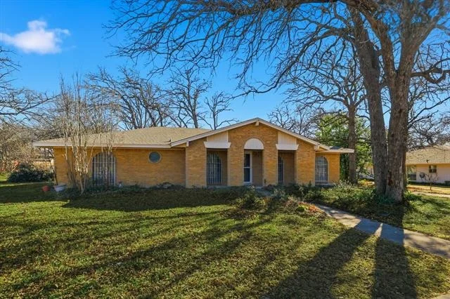 Photo of 620 Cimarron Trail