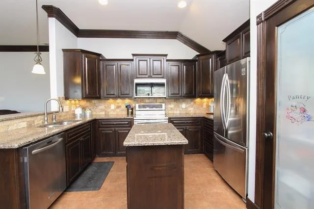 Photo of 102 Bear Creek Drive