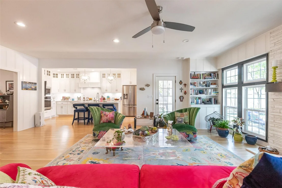 Photo of 1182 Glenwood Drive