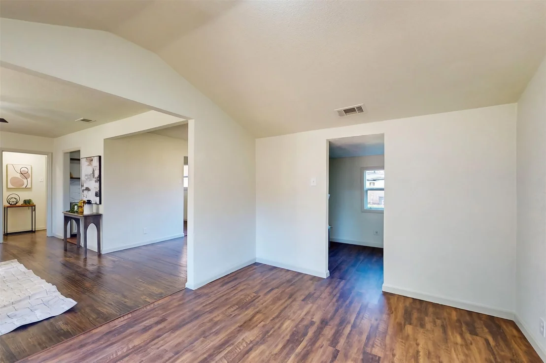 Photo of 2842 Carlson Drive