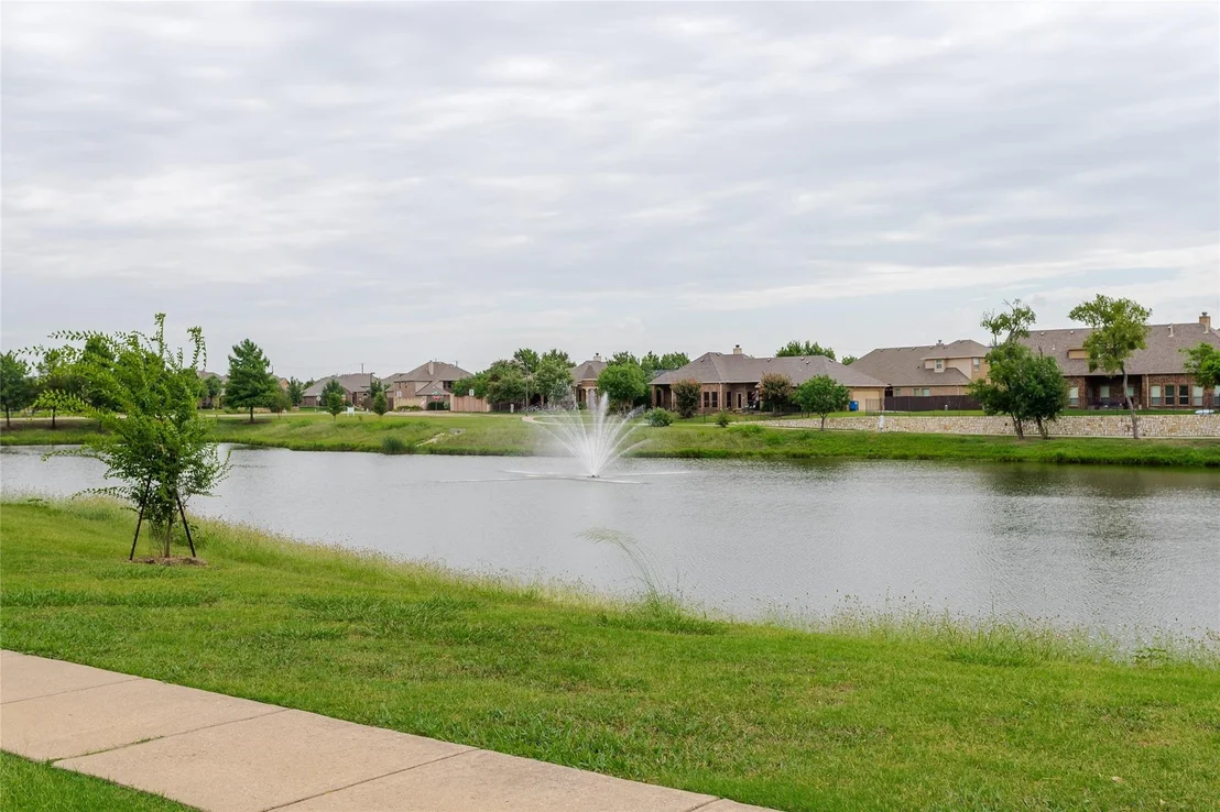 Photo of 1616 Nestledown Drive