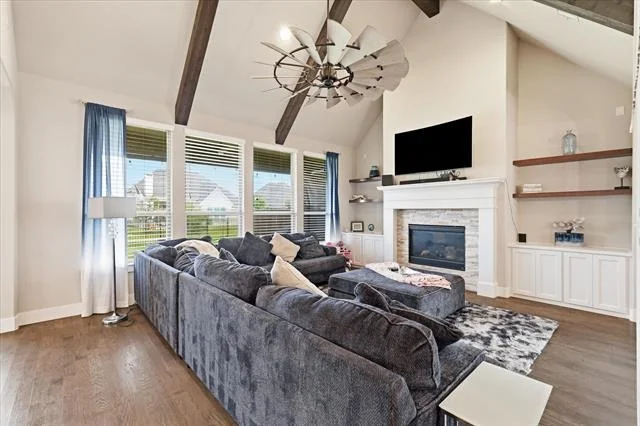 Photo of 3383 Waverly Drive