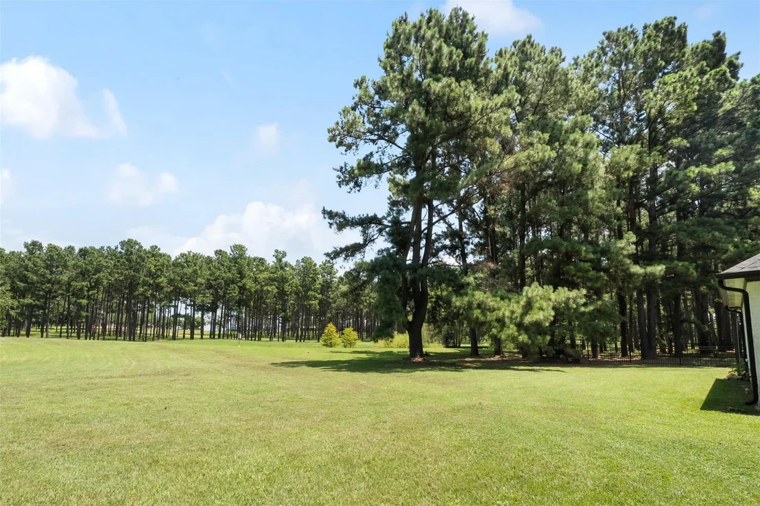 Photo of 1109 Robbins Road
