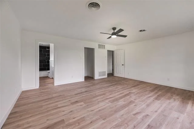 Photo of 906 Mesquite Lane