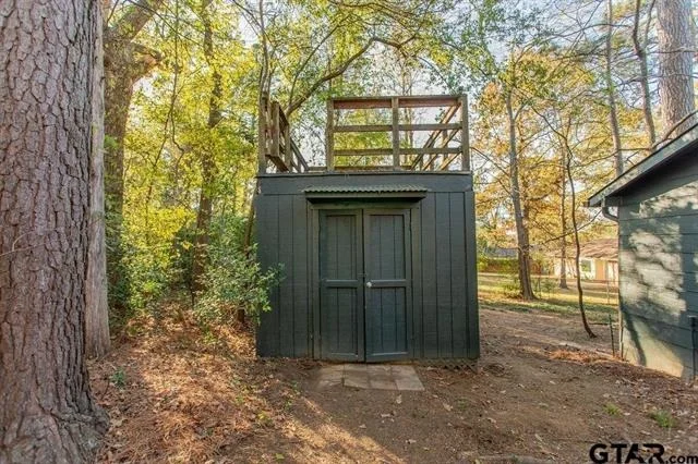 Photo of 212 Canyon Drive