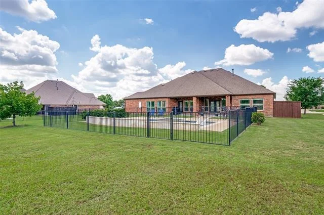 Photo of 213 Lake Way