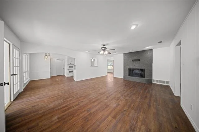 Photo of 203 Oak Forest Trail