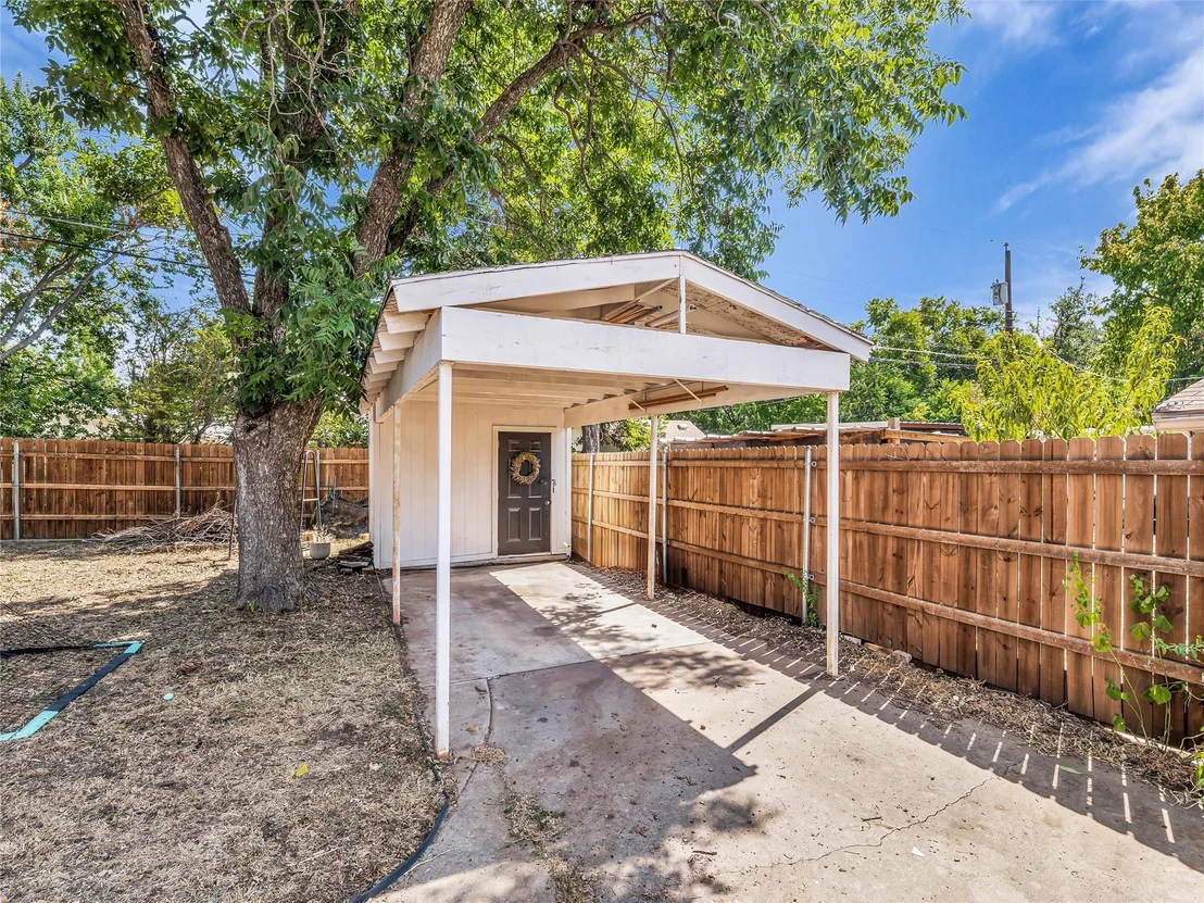 Photo of 1007 Melrose Drive