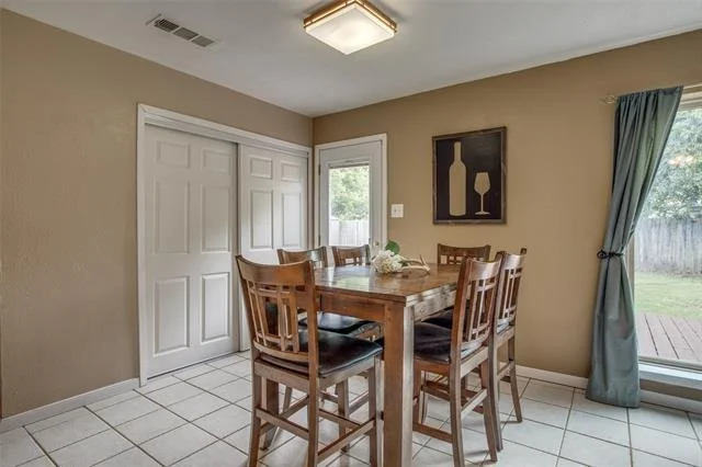 Photo of 724 Meadow Mead Drive
