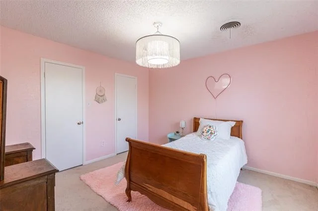 Photo of 617 Green Valley Drive